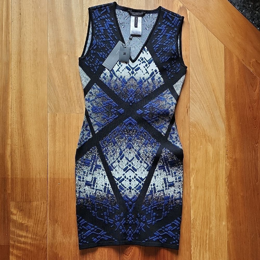 BCBGMaxAzria Blue and Black Geometric Mini Dress- Women's Size Medium (NWT)